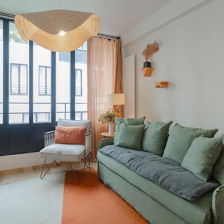 211058 - 4 Personnes à Appartement *