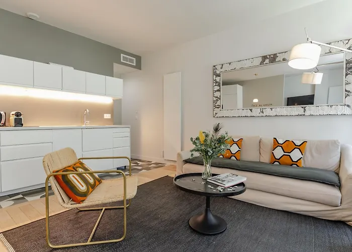Apartment Parisian L Marais Paris