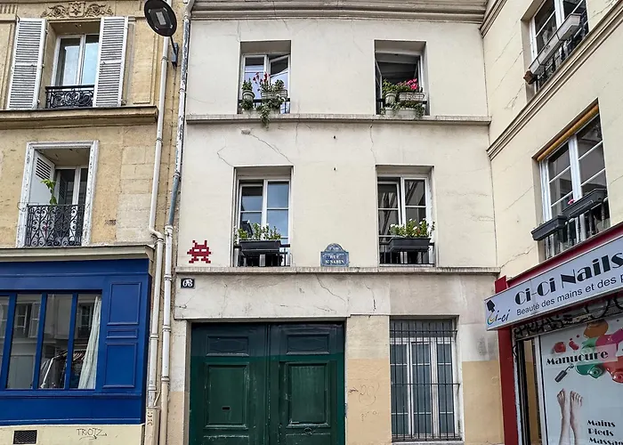 Parisian L Marais *