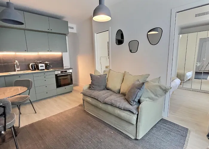 Apartment Parisian L Marais Paris